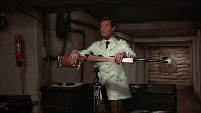 El hombre de la pistola de oro