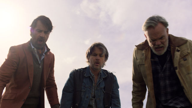 Detektiv Mike Shepherd nailazi na ubojstva na raznim mjestima.