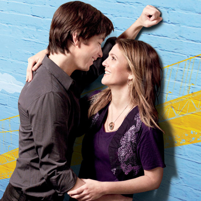 Adoro-te... à Distância