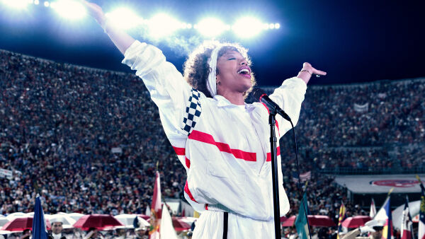 Vitni Hjuston: Želim da plešem sa nekim