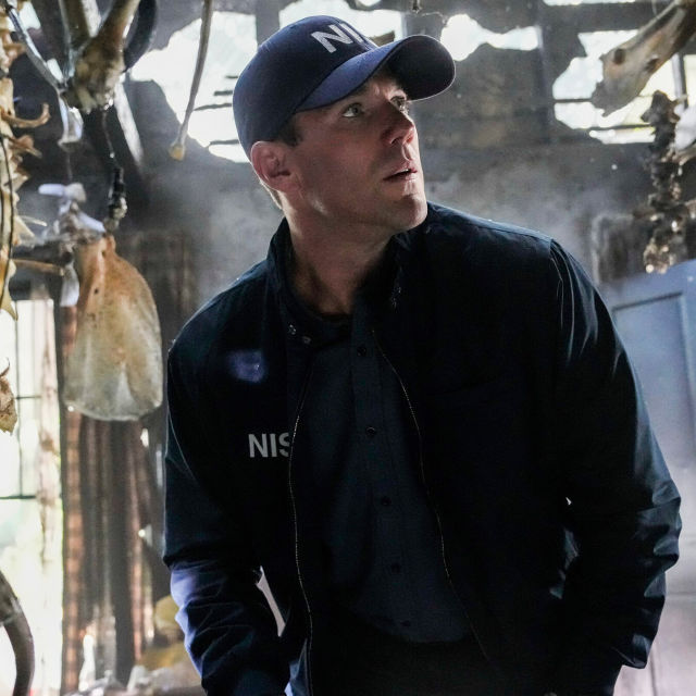 Preiskovalci na delu: Izvor