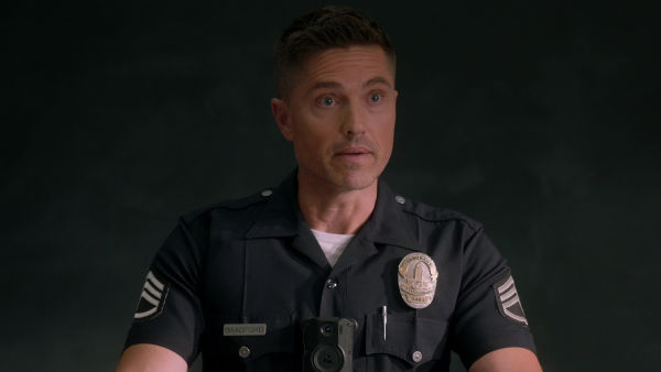 четвъртък 22:00